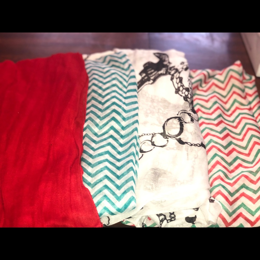 4 Large Infinity Scarves
